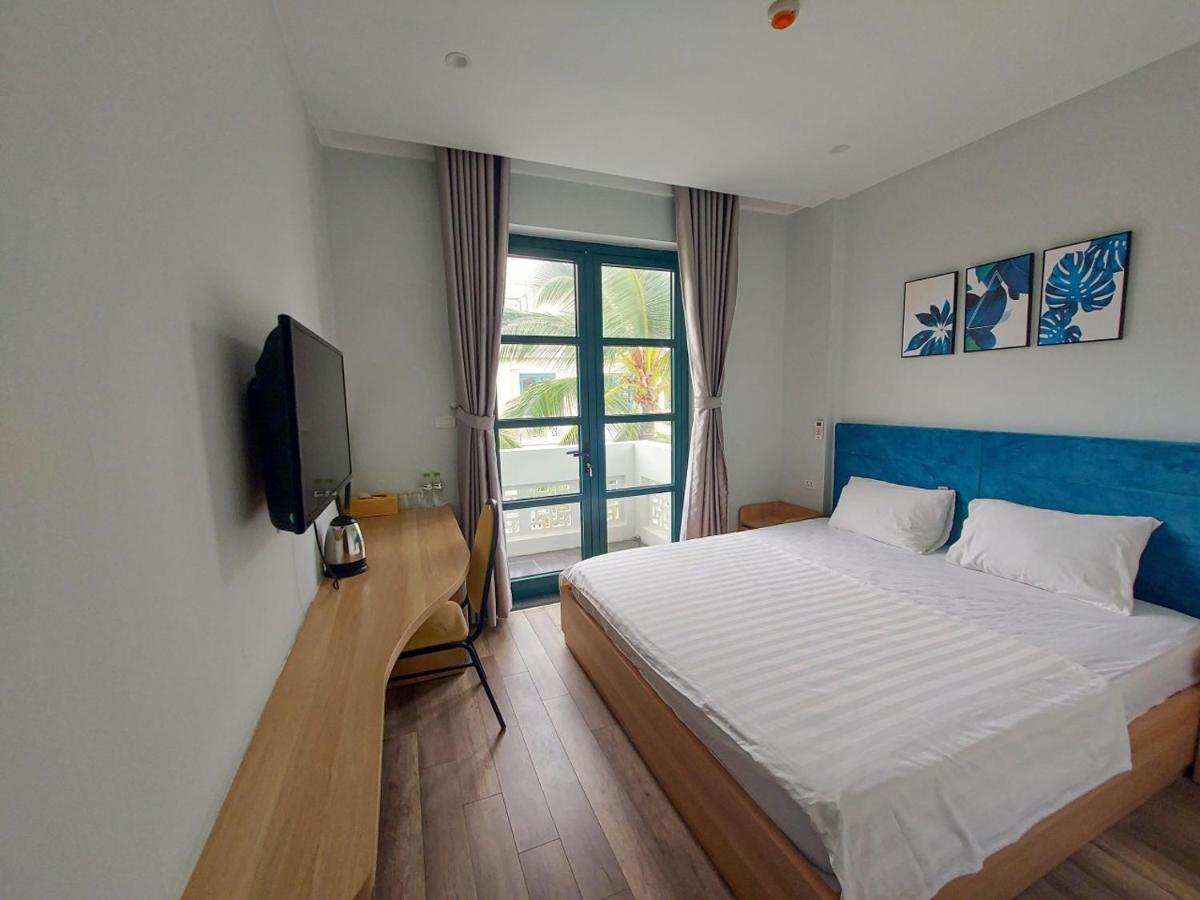 Marina Resort Waterfront Minh Phu Quoc Beach Swimming Pool Dış mekan fotoğraf